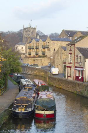 skipton canal sm.jpg